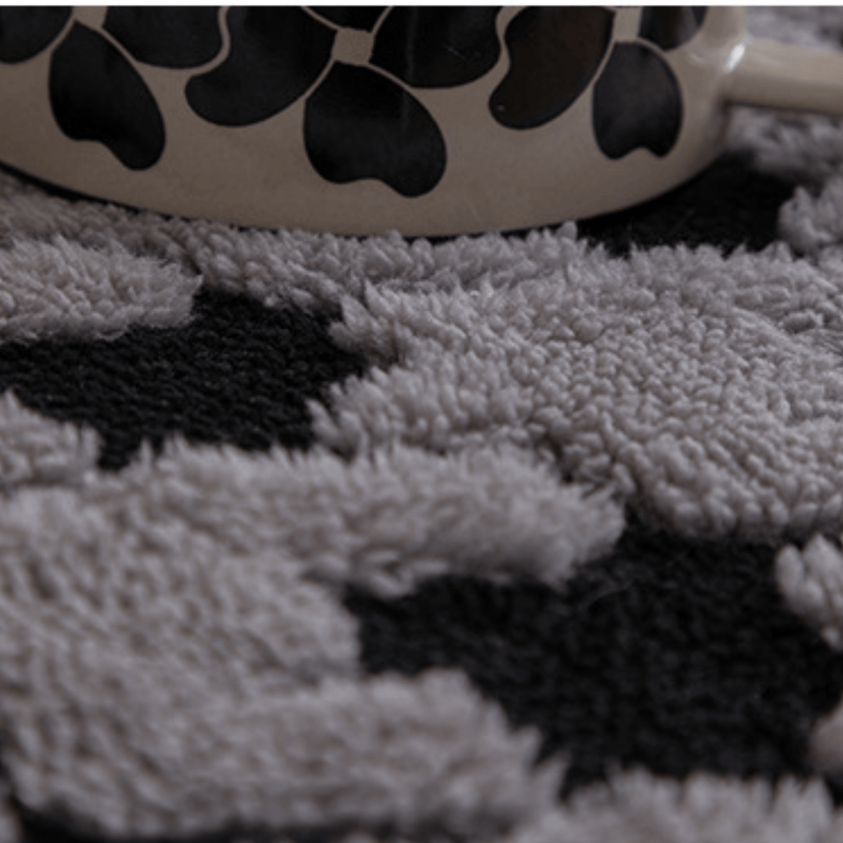 Luxurious Jacquard Sofa Cover (Grey) : [EM-SC-33]